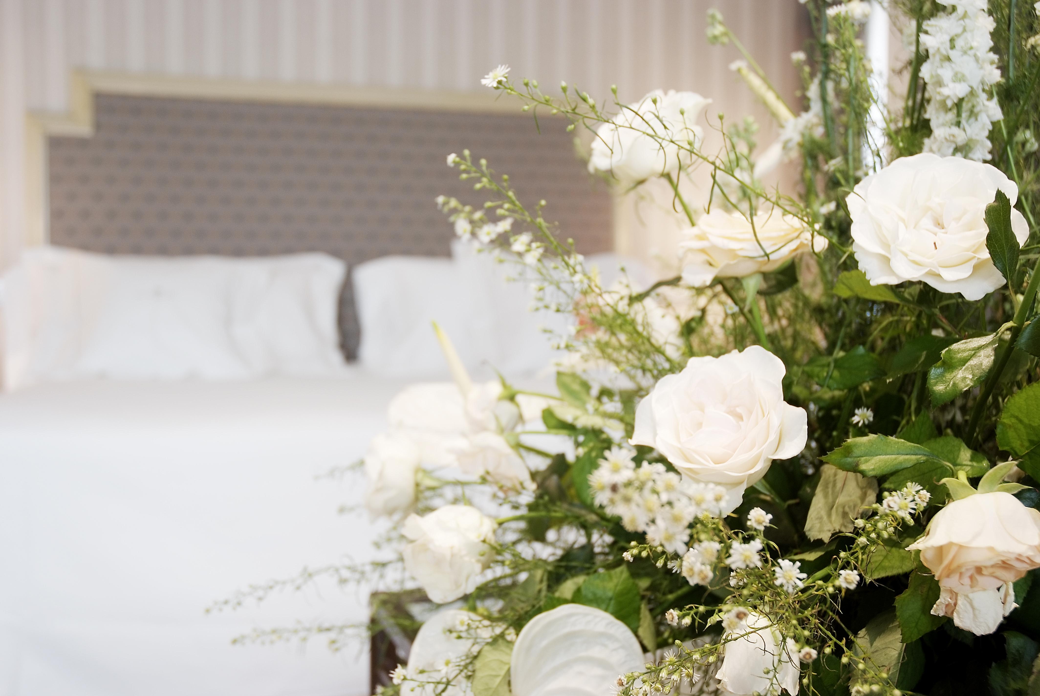Gran Hotel La Perla Pamplona Exterior photo A flower arrangement